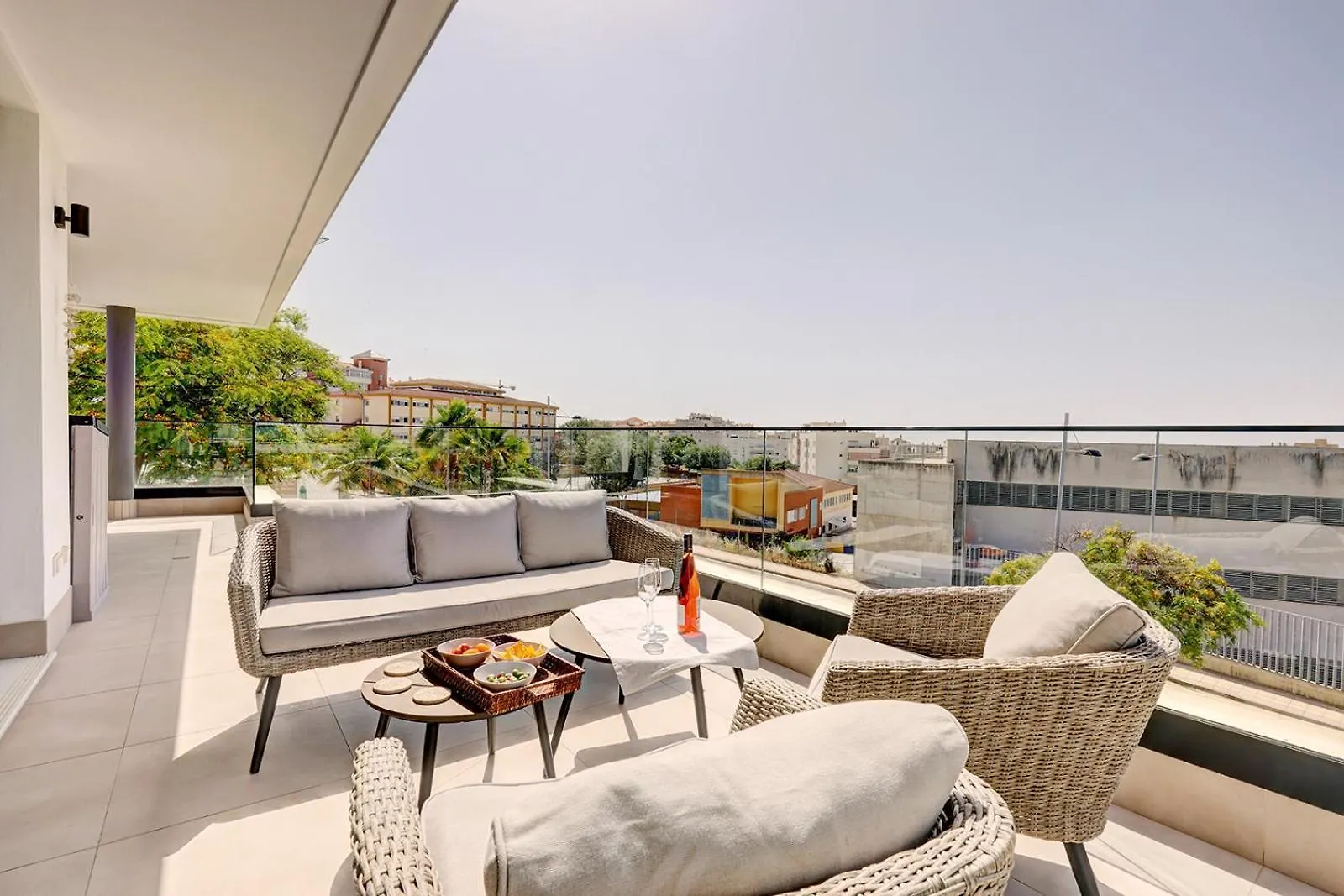 Estepona Place - Spacious Family City Apartment 0*,  Spain